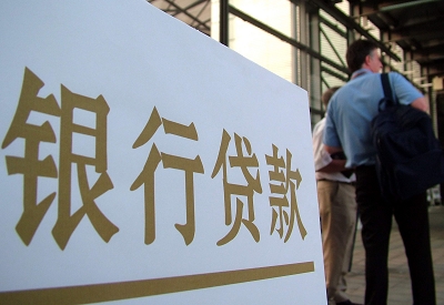 龙里公务员负债50万怎么办？ 